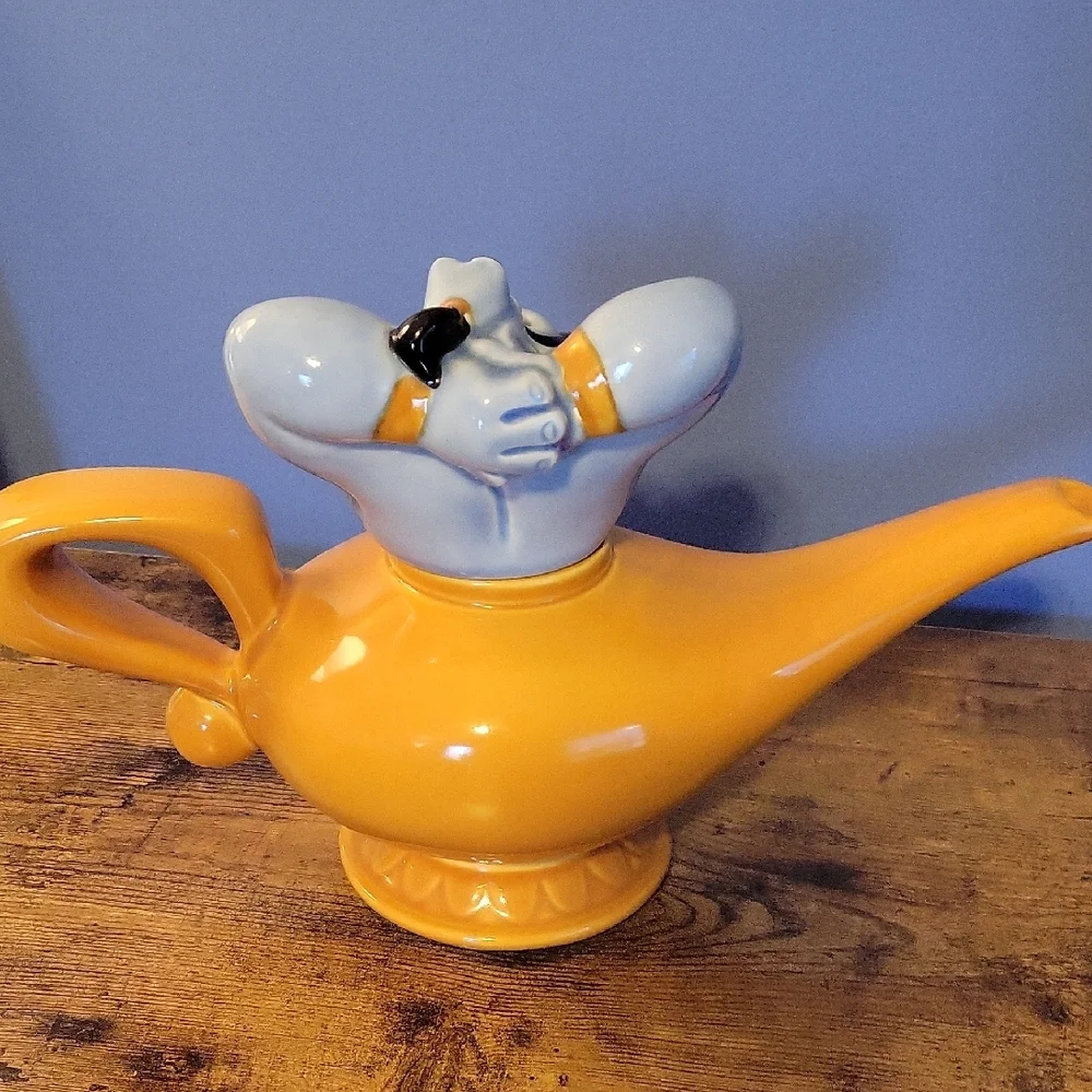 Disney Aladdin Genie Lamp Teapot Ceramic Blue Orange